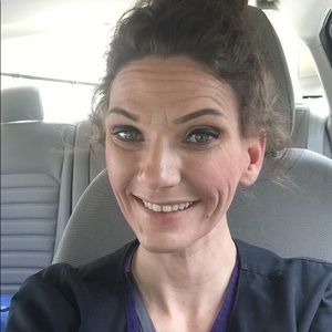 Meet your Posher, Nikki